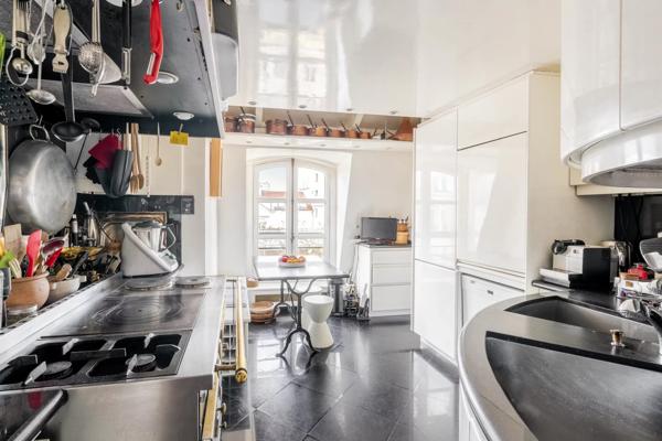 Appartement Paris 6e - PLACE DE FURSTEMBERG