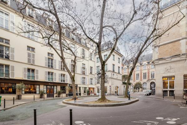 Appartement Paris 6e - PLACE DE FURSTEMBERG