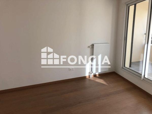 Location Appartement 2 pièces 46 m² - 6 RUE JEANNE D'ARC Le Petit Quevilly 76140