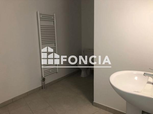 Location Appartement 2 pièces 46 m² - 6 RUE JEANNE D'ARC Le Petit Quevilly 76140