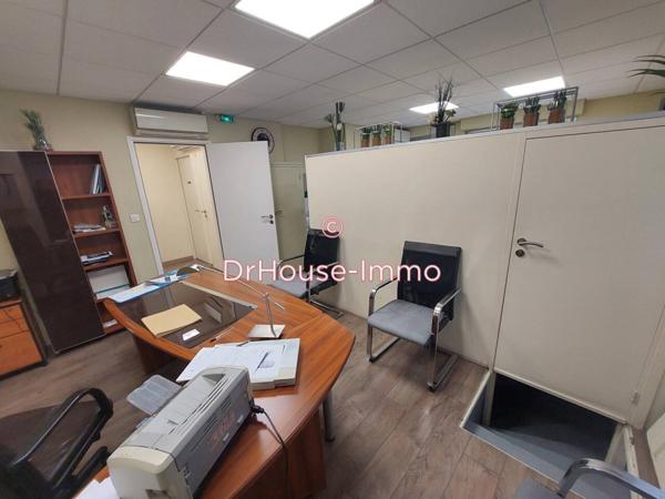 Bureau à vendre 5 pièces de 110 m²