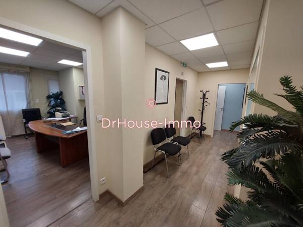 Bureau à vendre 5 pièces de 110 m²