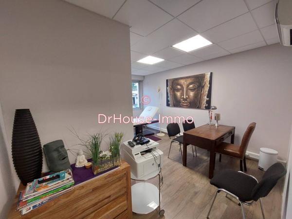 Bureau à vendre 5 pièces de 110 m²