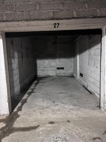 Location parking / box Le Boulou - 95 €/mois