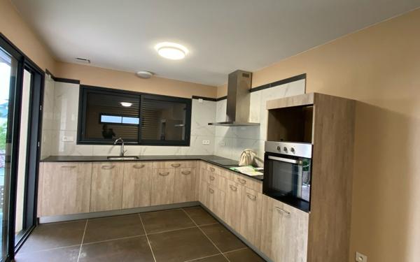 Maison à louer    4 pièces •  Brive-la-Gaillarde