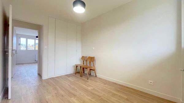 Appartement à louer 3 pièces VIROFLAY (78)