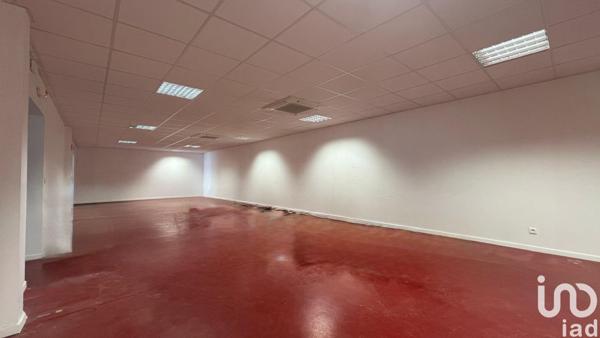 Location local d’activité 180 m² Santeny