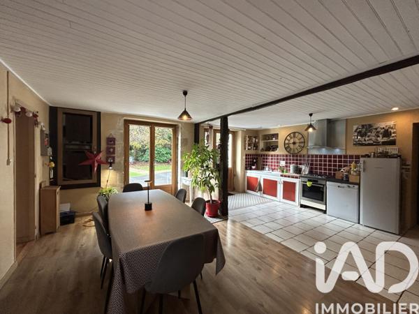 Maison à vendre 5 pièces 142 m² Lezay