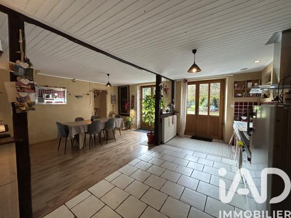 Maison à vendre 5 pièces 142 m² Lezay