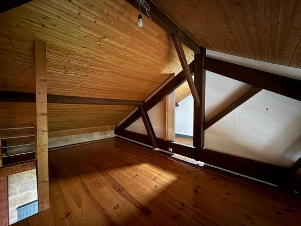 A LOUER MAISON DE 160 M2 AVEC JARDIN - SECTEUR AMBARES ET LAGRAVE / SAINT VINCENT DE PAUL , St vincent de paul