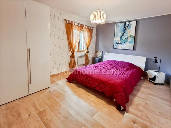 MAISON TRADITIONNELLE OFFRANT 5 CHAMBRES