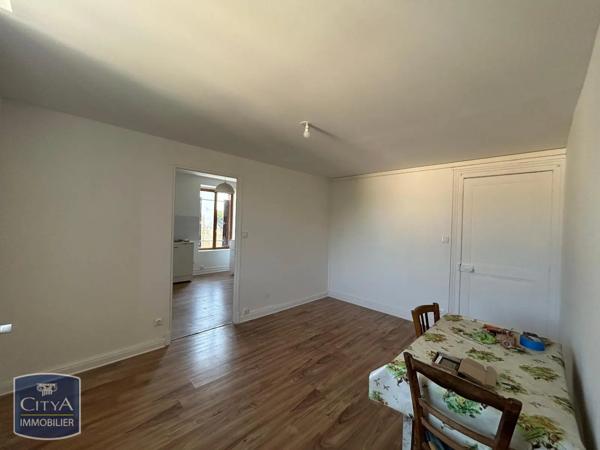 Appartement à louer 2 pièces 44.77m² Sedan (08200)
