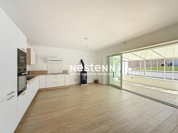 Ancien corps de ferme avec véranda intégralement rénové avec soin - Joué-lès-Tours