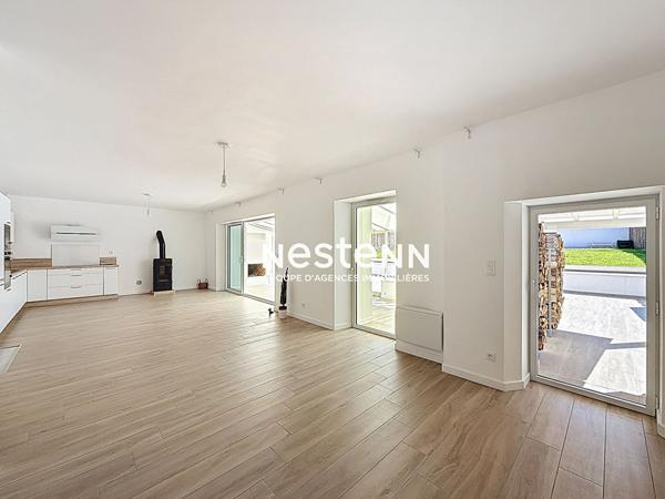 Ancien corps de ferme avec véranda intégralement rénové avec soin - Joué-lès-Tours