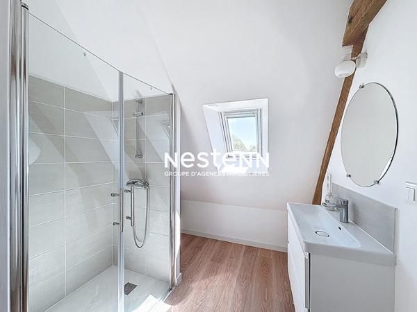 Ancien corps de ferme avec véranda intégralement rénové avec soin - Joué-lès-Tours