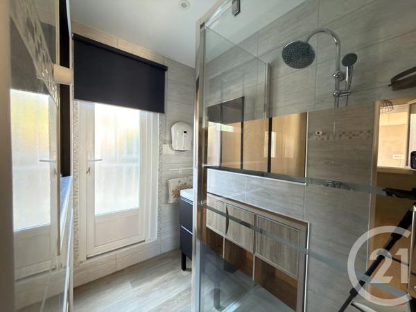Maison à vendre  5 pièces - 163,27 m 2   AGDE  - 34