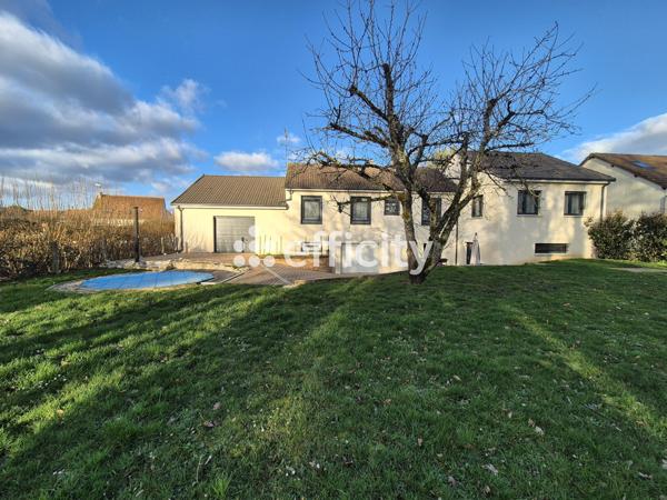 Maison 5 pièces - 140 m²