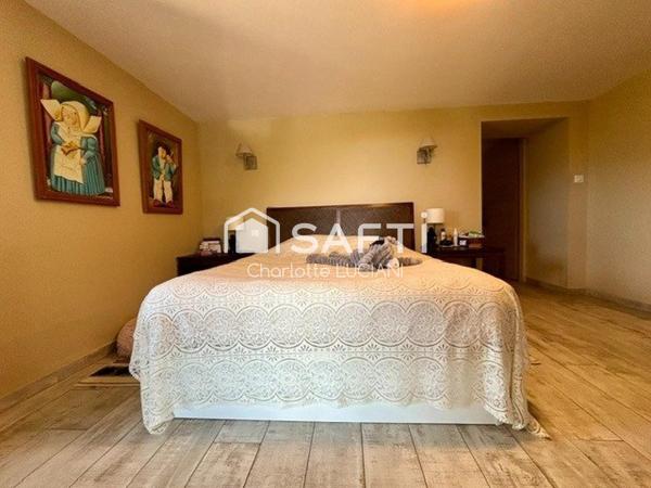 PROPRIÉTÉ D’EXCEPTION – 2 VILLAS INDÉPENDANTES – VUE MER