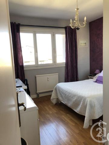 Appartement F3 à vendre  3 pièces - 85 m2 VILLEFRANCHE SUR SAONE - 69