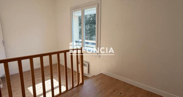 Location Appartement 4 pièces 84.7 m² - Septèmes-les-vallons 13240