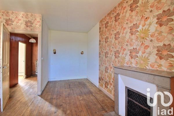 Maison traditionnelle 5 pièces de 96 m² à Les Mars (23700)