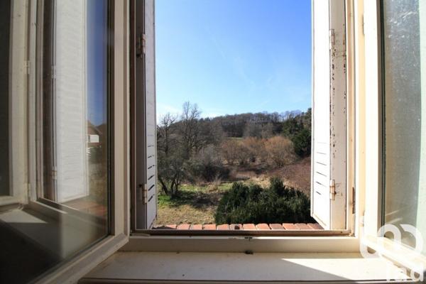 Maison traditionnelle 5 pièces de 96 m² à Les Mars (23700)