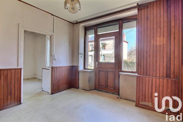 Maison traditionnelle 5 pièces de 96 m² à Les Mars (23700)