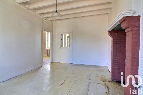 Maison traditionnelle 5 pièces de 96 m² à Les Mars (23700)