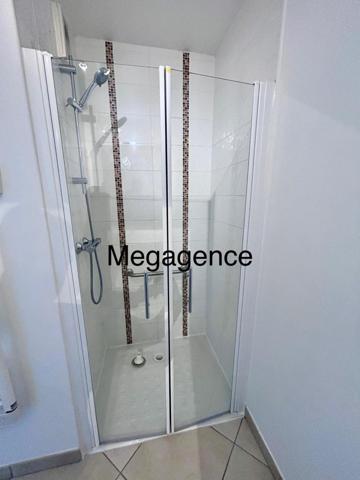 Appartement à FREJUS, 83600 - 3 pièces 62m²