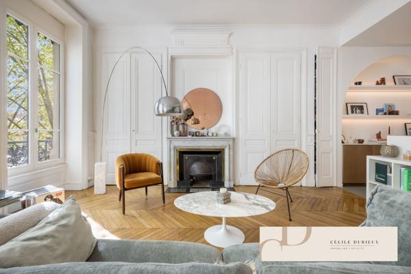 Appartement
         4 pièces
        - 109 m² Bien prestige 635 000 € *
