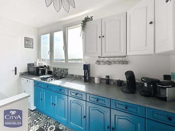 Appartement à vendre 4 pièces 76m² Beauvais (60000)