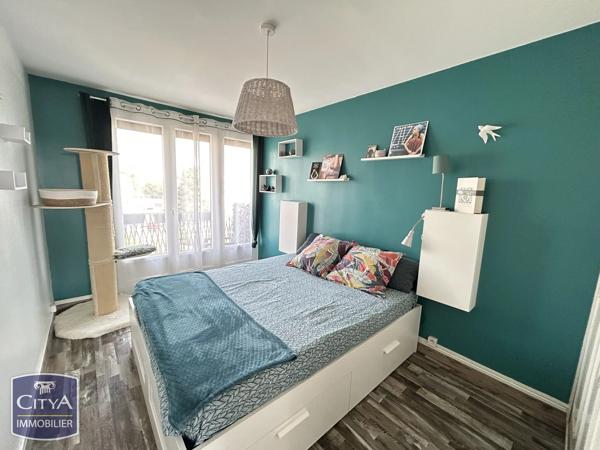 Appartement à vendre 4 pièces 76m² Beauvais (60000)