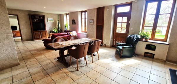 Maison longere de 275 m²