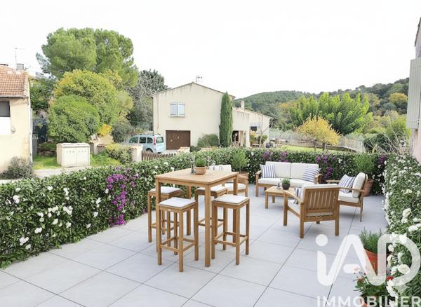 Maison à vendre 6 pièces 130 m² Rognes