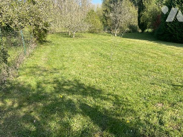 A 10 minutes de SOISSONS - Située à AMBLENY - Maison d'environ 150 m² habitable avec jardin