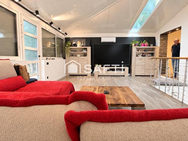 MAISON – 300 M² – TERRAIN 4 336 M² – PISCINE
