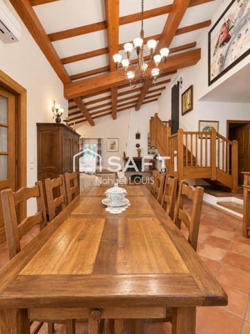 MAISON – 300 M² – TERRAIN 4 336 M² – PISCINE