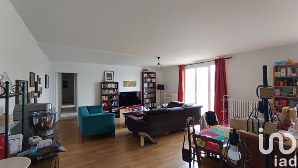 Appartement 4 pièces de 102 m² à Angoulême (16000)