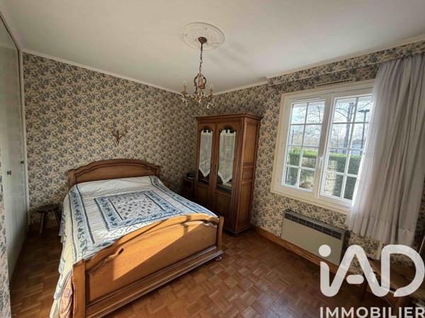 Maison à vendre 5 pièces 90 m² Saint-Pierre-lès-Nemours