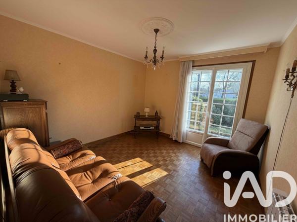 Maison à vendre 5 pièces 90 m² Saint-Pierre-lès-Nemours