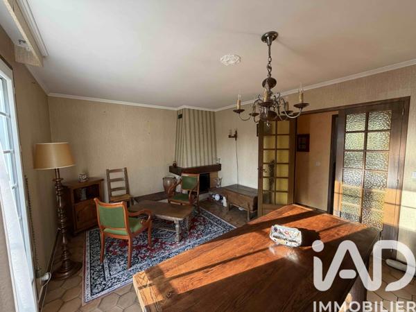 Maison à vendre 5 pièces 90 m² Saint-Pierre-lès-Nemours