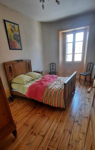 MAISON DE VILLAGE 5 PIECES