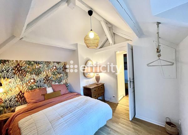 Maison
         5 pièces
        - 76 m² Bien prestige