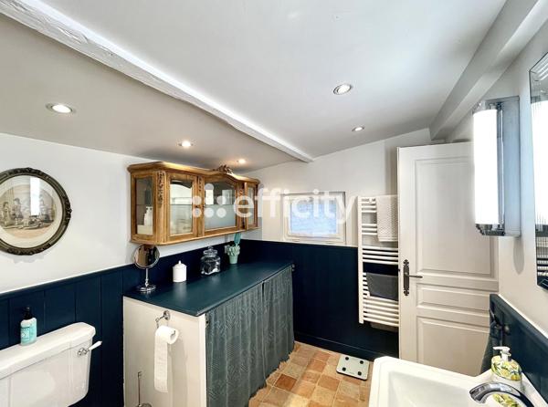 Maison
         5 pièces
        - 76 m² Bien prestige