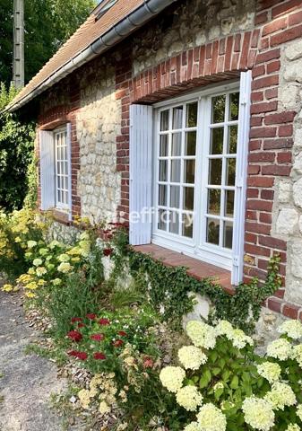 Maison
         5 pièces
        - 76 m² Bien prestige