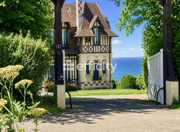 Maison
         5 pièces
        - 76 m² Bien prestige