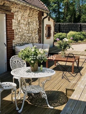 Maison
         5 pièces
        - 76 m² Bien prestige