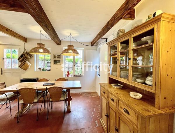 Maison
         5 pièces
        - 76 m² Bien prestige