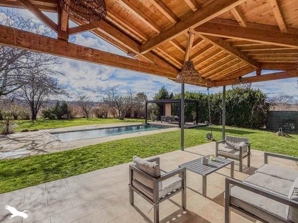 Maison à vendre |  Saint-Jean-de-Blaignac |  5 pièces | 141 m²