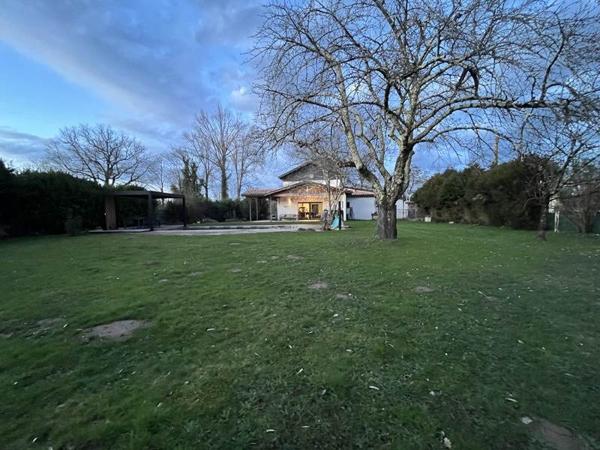 Maison à vendre |  Saint-Jean-de-Blaignac |  5 pièces | 141 m²